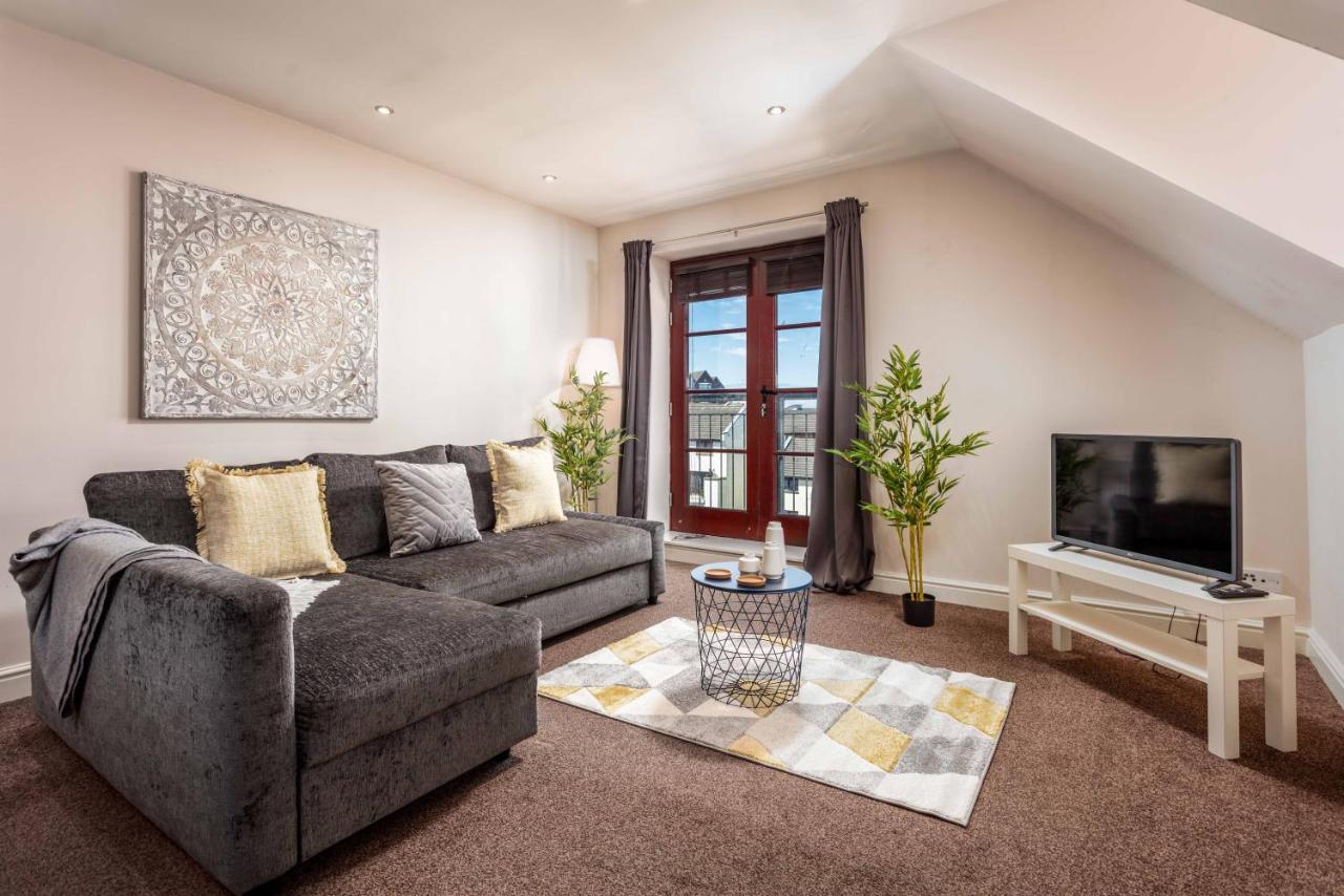 Elliot Suite No9 - Donnini Apartments Ayr Bagian luar foto